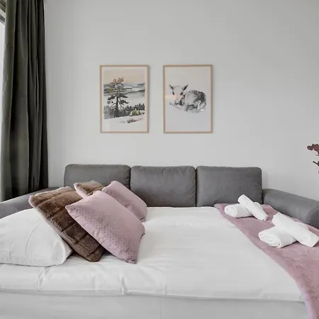 Bellarova Ix Ροβανιέμι