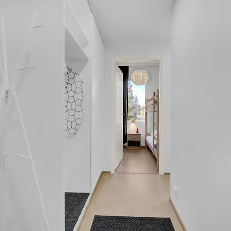 Bellarova Ix * Ροβανιέμι